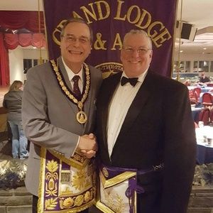 Meet your Posher, Stephen